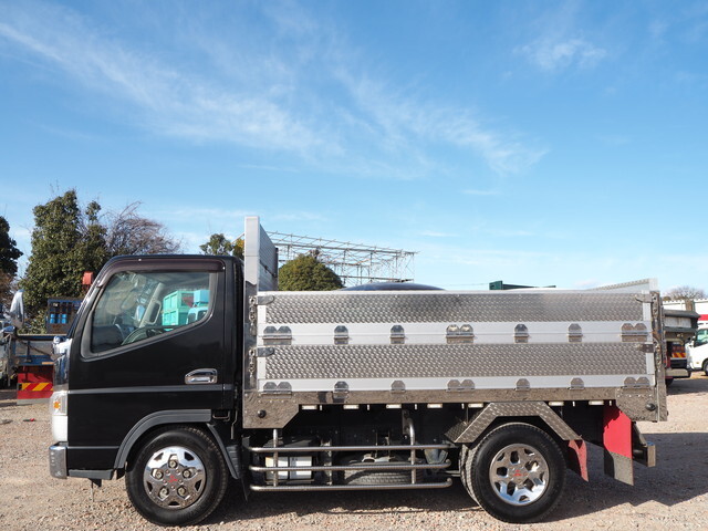三菱ふそうキャンターアルミブロック小型（2t・3t）[写真04]