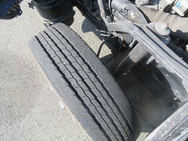 日野デュトロクレーン3段小型（2t・3t）[写真12]