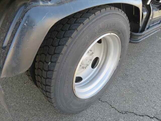 日野デュトロクレーン3段小型（2t・3t）[写真16]