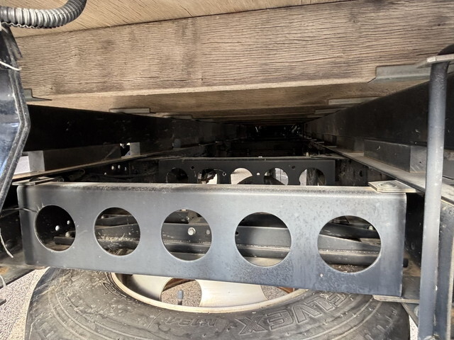 いすゞエルフアルミブロック小型（2t・3t）[写真14]