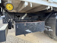 いすゞエルフアルミブロック小型（2t・3t）[写真16]