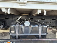 いすゞエルフアルミブロック小型（2t・3t）[写真18]