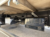 いすゞエルフアルミブロック小型（2t・3t）[写真23]