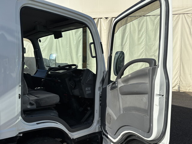 いすゞエルフアルミブロック小型（2t・3t）[写真27]