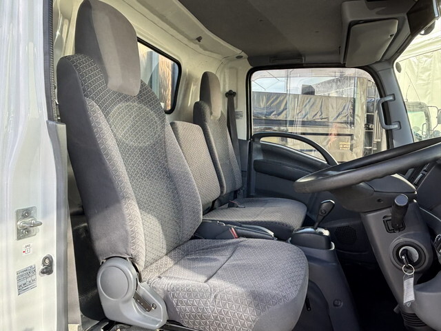 いすゞエルフアルミブロック小型（2t・3t）[写真31]