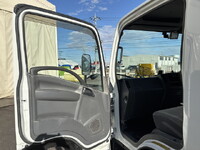 いすゞエルフアルミブロック小型（2t・3t）[写真38]