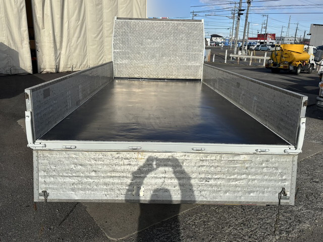 いすゞエルフアルミブロック小型（2t・3t）[写真09]