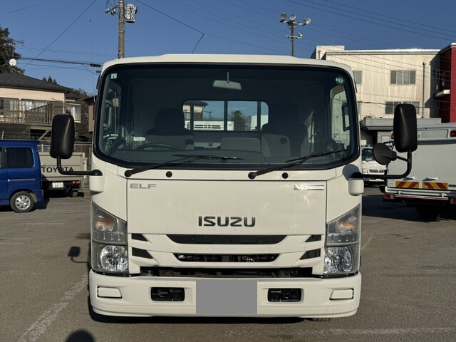 いすゞエルフ平ボディ小型（2t・3t）[写真16]