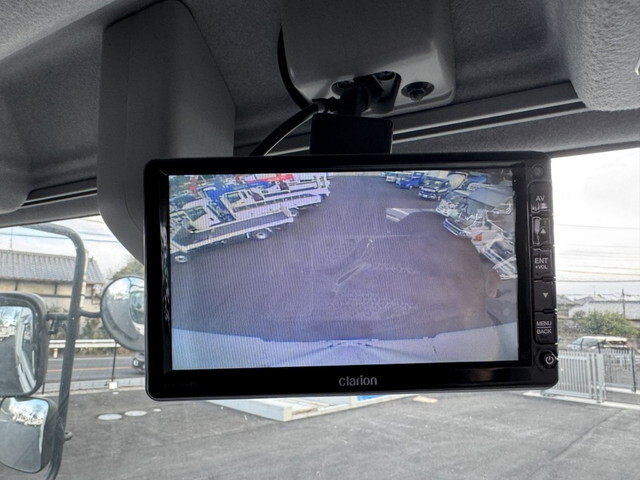 いすゞギガアルミウイング大型（10t）[写真14]