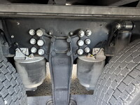 いすゞギガアルミウイング大型（10t）[写真33]