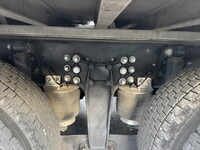 いすゞギガアルミウイング大型（10t）[写真36]