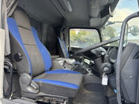 いすゞギガアルミウイング大型（10t）[写真06]