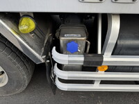 UDトラックスクオンアルミウイング大型（10t）[写真32]