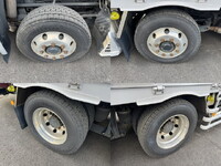 UDトラックスクオンアルミウイング大型（10t）[写真40]