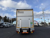 UDトラックスクオンアルミウイング大型（10t）[写真07]