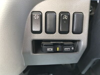 三菱ふそうキャンター平ボディ小型（2t・3t）[写真11]