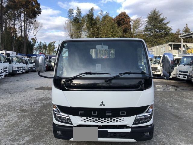 三菱ふそうキャンター平ボディ小型（2t・3t）[写真14]