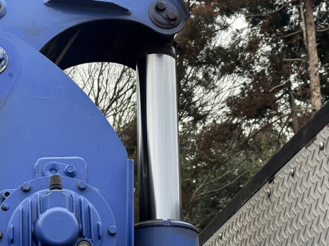 いすゞフォワードクレーン4段増トン（6t・8t）[写真22]