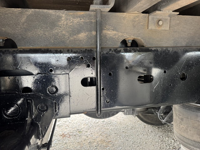 いすゞフォワードクレーン4段増トン（6t・8t）[写真27]