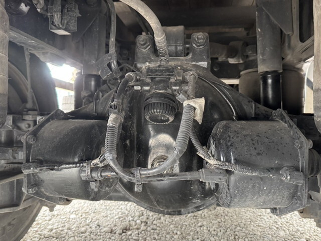 いすゞフォワードクレーン4段増トン（6t・8t）[写真28]