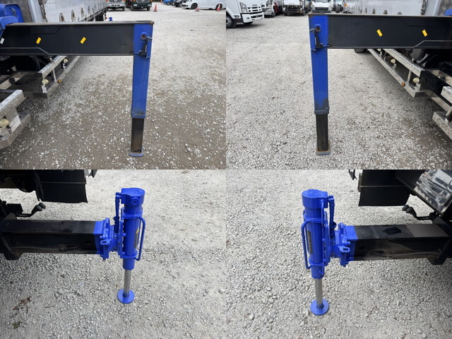 いすゞフォワードクレーン4段増トン（6t・8t）[写真40]