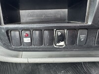 日野デュトロシャーシ小型（2t・3t）[写真12]