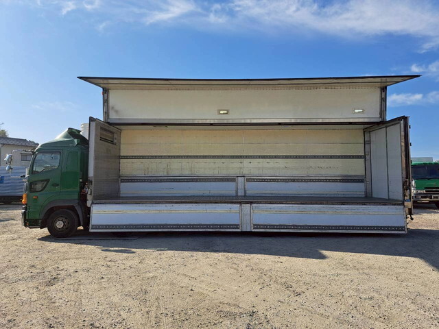 日野プロフィア冷蔵冷凍ウイング大型（10t）[写真25]