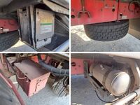 日野プロフィア冷蔵冷凍ウイング大型（10t）[写真32]