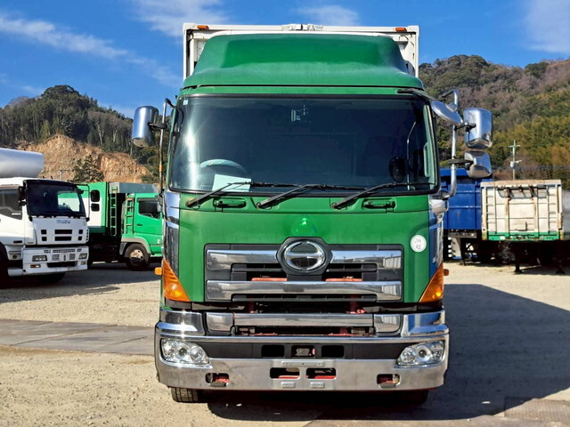 日野プロフィア冷蔵冷凍ウイング大型（10t）[写真05]