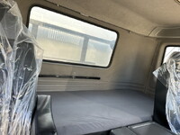 いすゞギガセルフローダー大型（10t）[写真17]