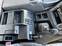 いすゞギガセルフローダー大型（10t）[写真19]