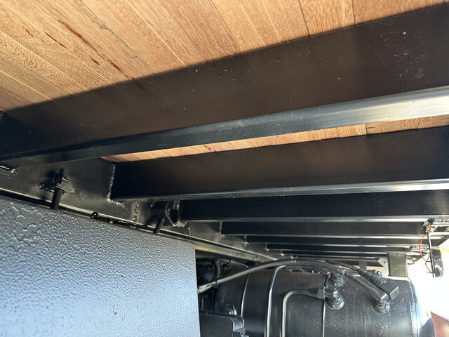 いすゞギガセルフローダー大型（10t）[写真32]