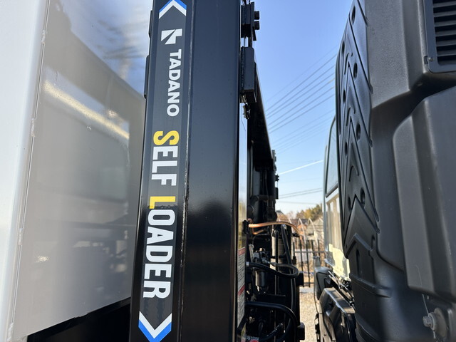 いすゞギガセルフローダー大型（10t）[写真37]