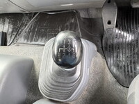 いすゞフォワードアルミブロック中型（4t）[写真22]