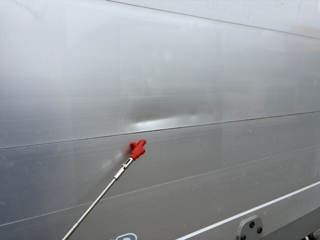 いすゞフォワードアルミブロック中型（4t）[写真37]