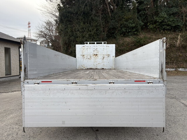 いすゞフォワードアルミブロック中型（4t）[写真08]