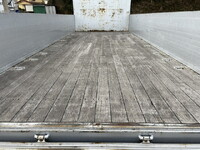 いすゞフォワードアルミブロック中型（4t）[写真10]