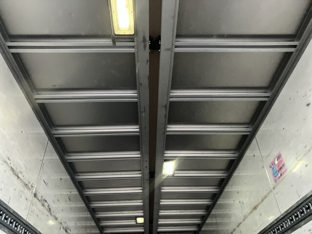 日野レンジャーアルミウイング中型（4t）[写真15]