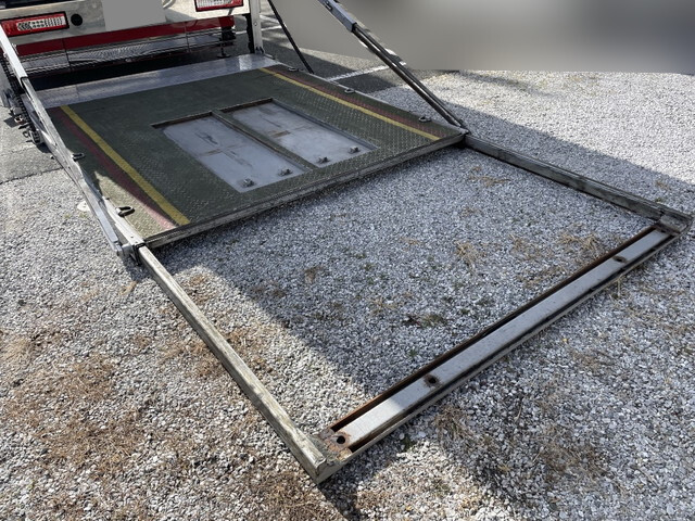 日野プロフィアアルミウイング大型（10t）[写真13]