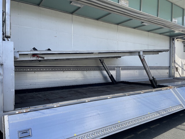 日野プロフィアアルミウイング大型（10t）[写真07]