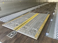 日野プロフィアアルミウイング大型（10t）[写真09]