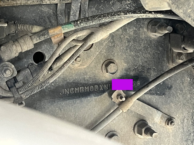 UDトラックスクオンダンプ大型（10t）[写真37]