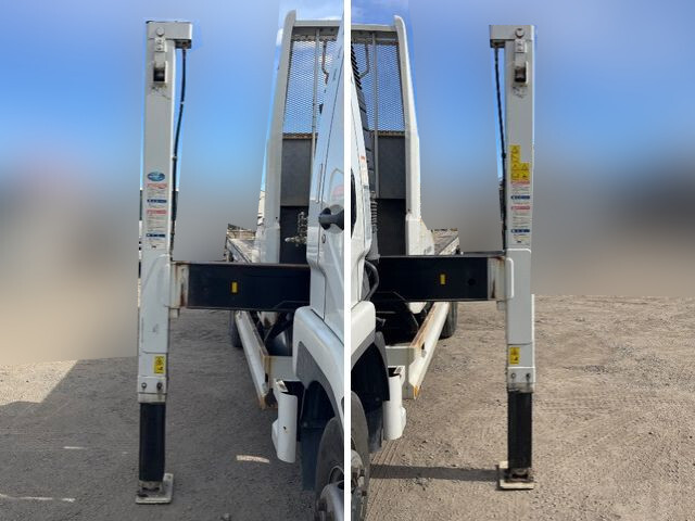 三菱ふそうファイターセルフクレーン3段増トン（6t・8t）[写真18]