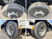 三菱ふそうファイターセルフクレーン3段増トン（6t・8t）[写真20]