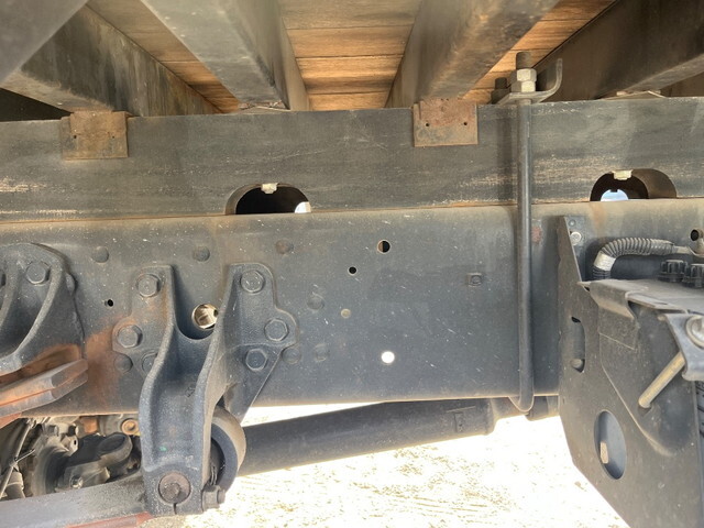 三菱ふそうファイターセルフクレーン3段増トン（6t・8t）[写真21]