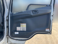 三菱ふそうファイターセルフクレーン3段増トン（6t・8t）[写真31]