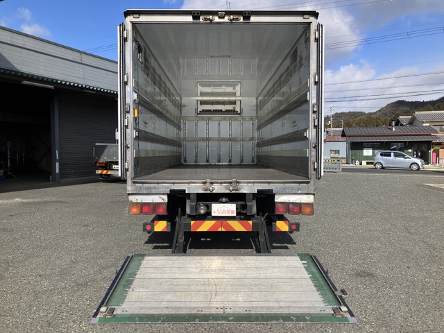 日野レンジャー冷凍車（冷蔵車）中型（4t）[写真16]