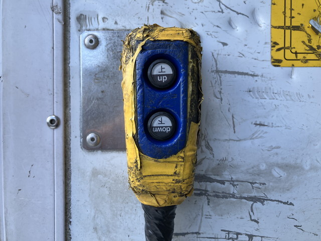 日野レンジャー冷凍車（冷蔵車）中型（4t）[写真22]