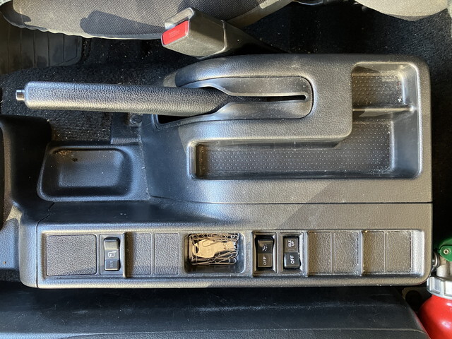 日野レンジャー冷凍車（冷蔵車）中型（4t）[写真36]