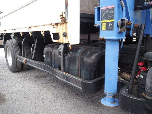 いすゞエルフクレーン4段小型（2t・3t）[写真19]